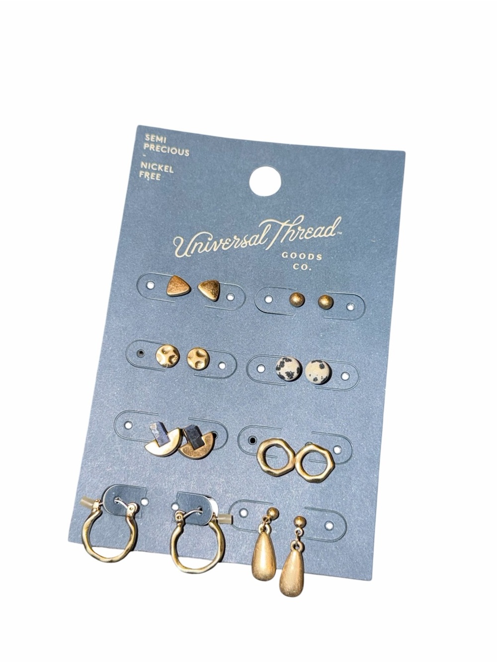 2 for 1 earrings deal NWT - Picture 3 of 3